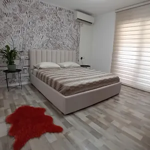 Marta's Tirana